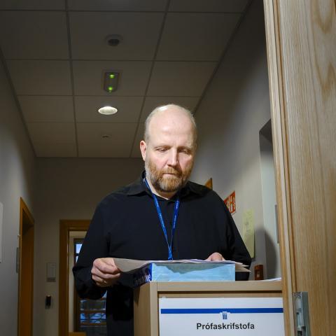 Stafsmaður prófaskrifstofu